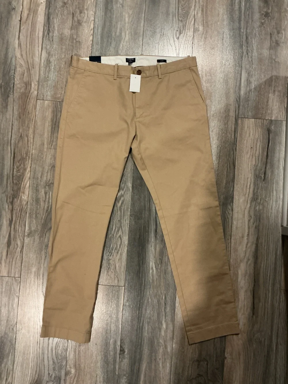 New! J. Crew Men's Chinos in Khaki NWT Work Office Casual 36x32 Slim Jcrew